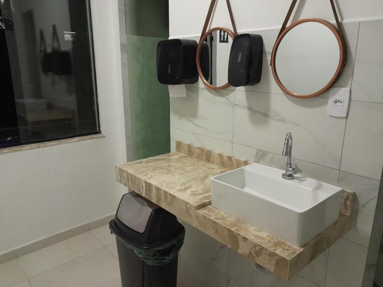 Hostel E Pousada غارانيونز المظهر الخارجي الصورة